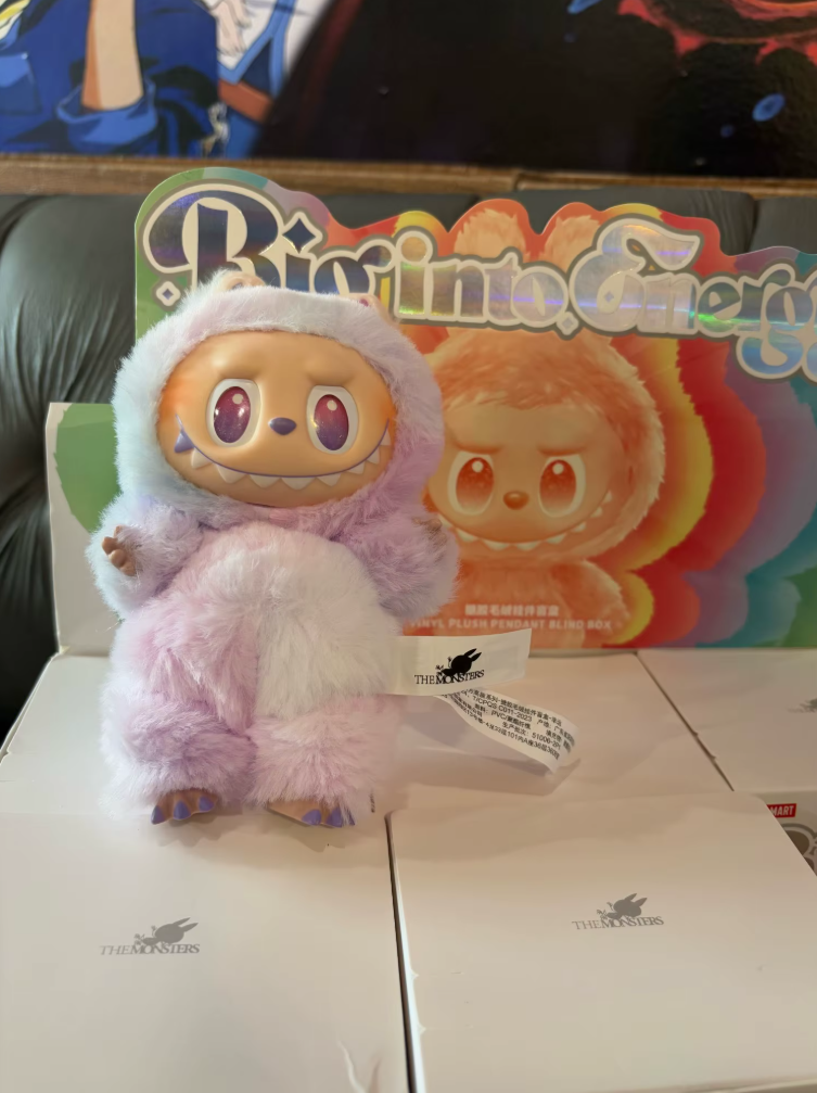 Labubu V3 Labubu Blind Box The Monster Mystery Box Kawaii Lububu Doll Keyring Surprise Christmas Gift Kids Toys