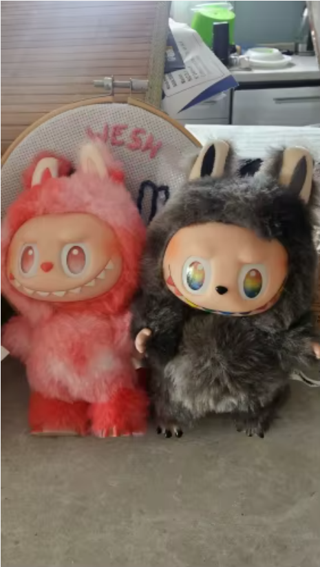 Labubu V3 Labubu Blind Box The Monster Mystery Box Kawaii Lububu Doll Keyring Surprise Christmas Gift Kids Toys